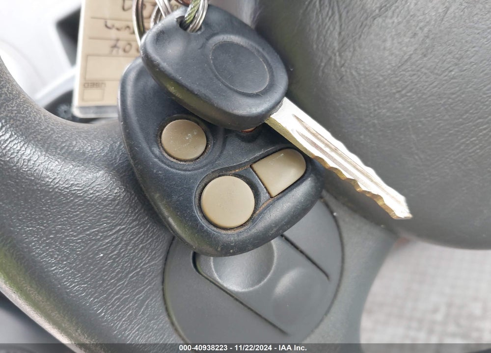 2004 SATURN ION 2 VIN: 1G8AJ52F74Z168374