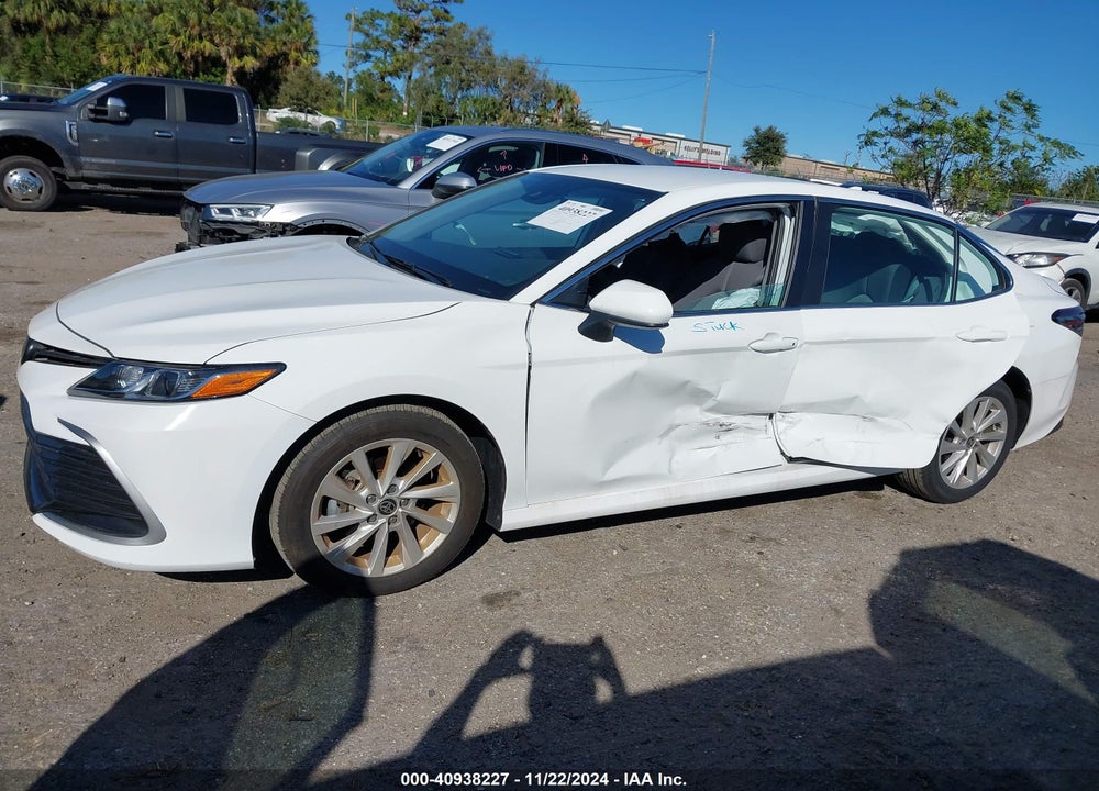 2024 TOYOTA CAMRY LE VIN: 4T1C11AK9RU223154