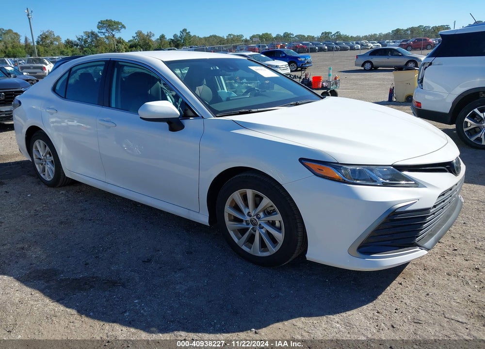 2024 TOYOTA CAMRY LE VIN: 4T1C11AK9RU223154