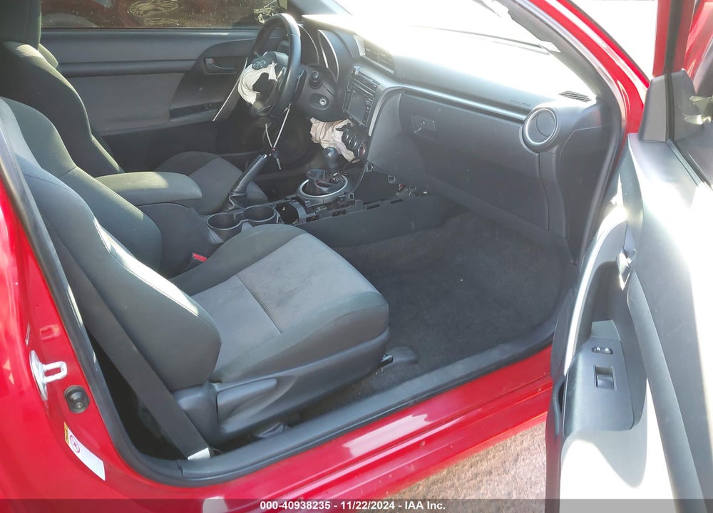 2015 SCION TC VIN: JTKJF5C79F3090161