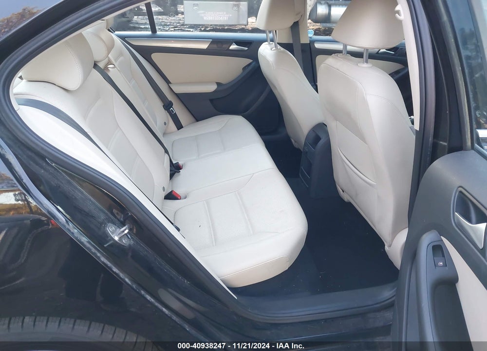 2017 VOLKSWAGEN JETTA 1.4T SE VIN: 3VWB67AJ6HM235967