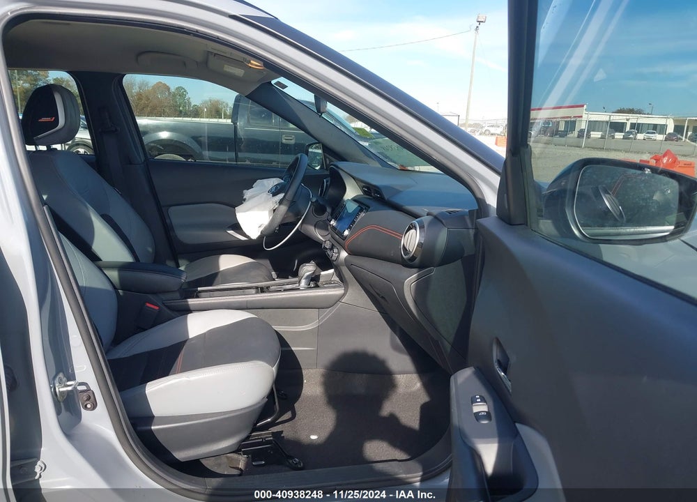 2021 NISSAN KICKS SR XTRONIC CVT VIN: 3N1CP5DV9ML554483