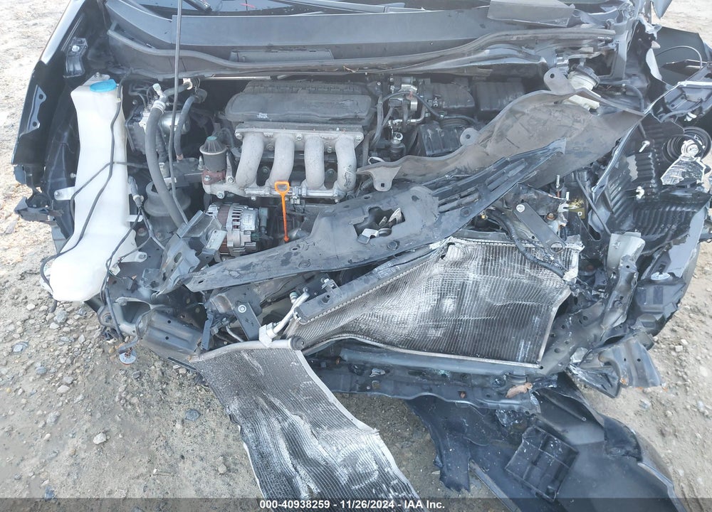 2013 HONDA FIT VIN: JHMGE8H31DC072406