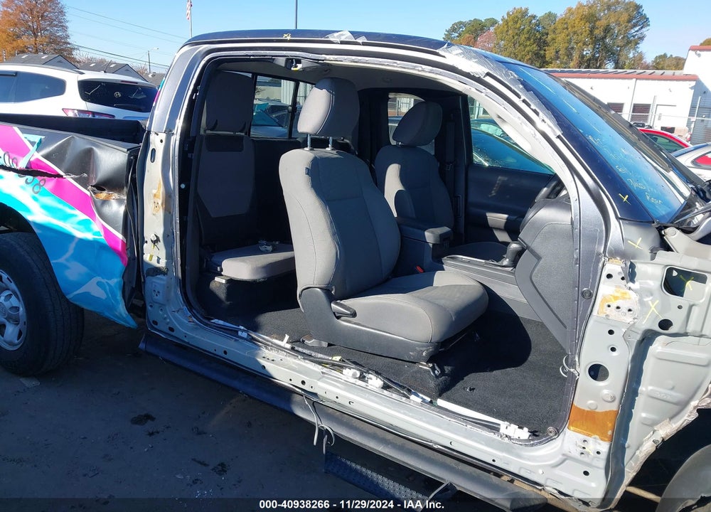 2022 TOYOTA TACOMA SR V6 VIN: 3TYRZ5CN6NT020344