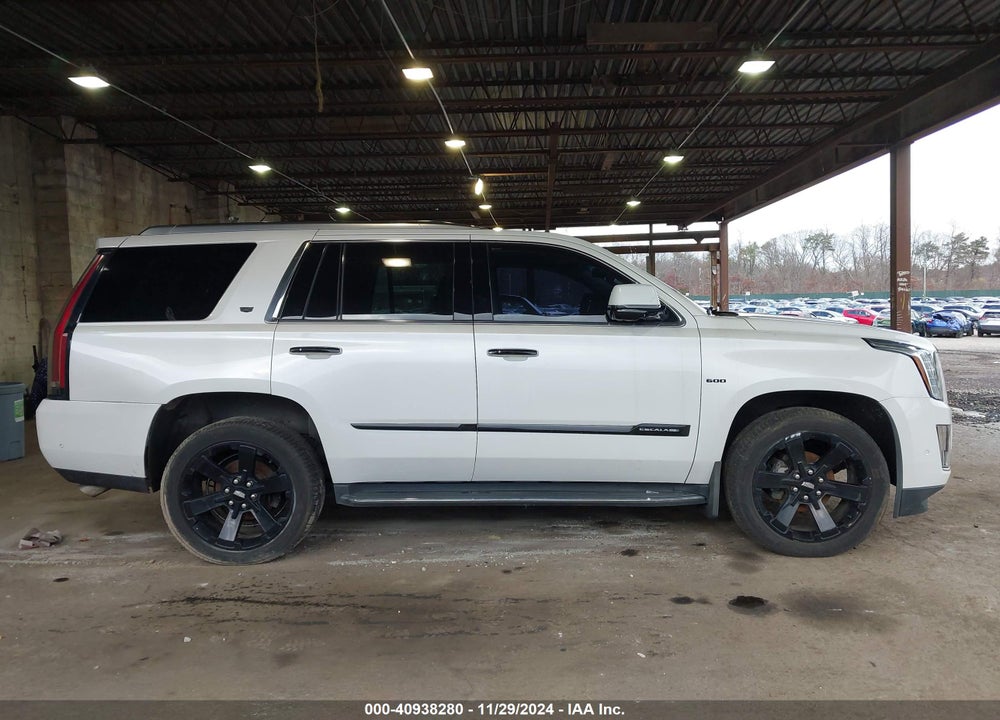 2019 CADILLAC ESCALADE LUXURY VIN: 1GYS4BKJ2KR198748