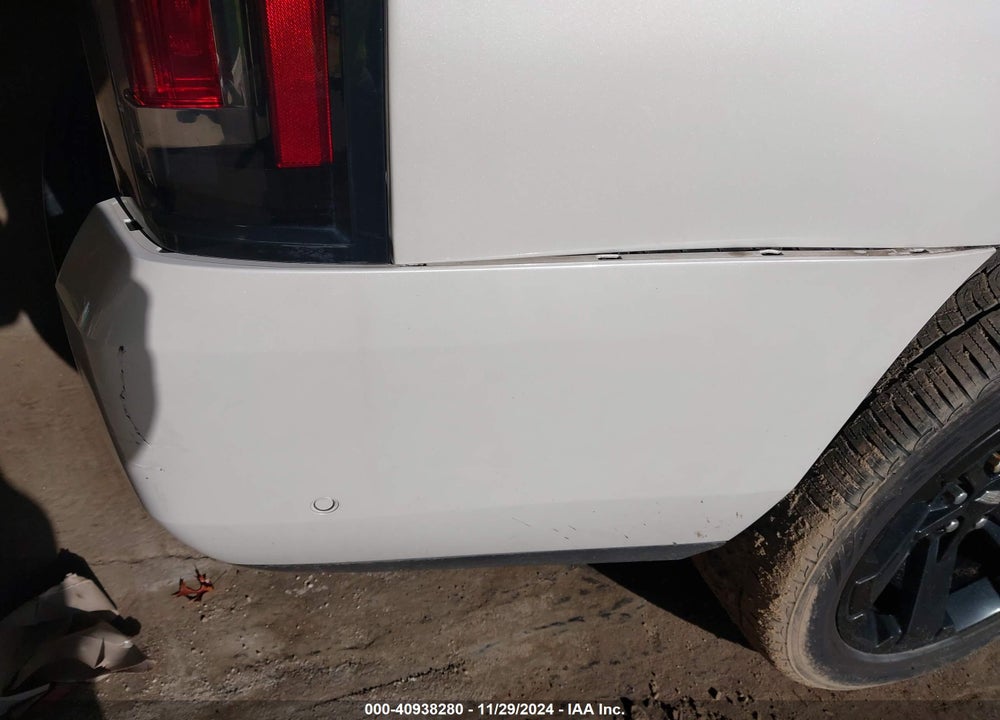 2019 CADILLAC ESCALADE LUXURY VIN: 1GYS4BKJ2KR198748