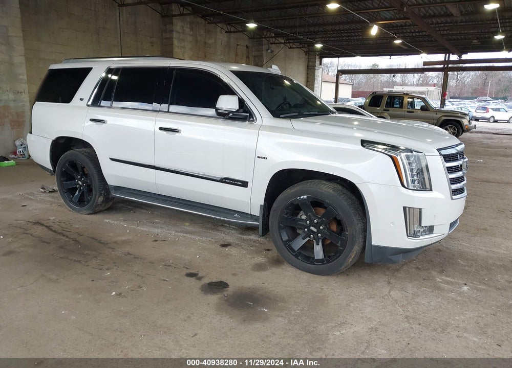 2019 CADILLAC ESCALADE LUXURY VIN: 1GYS4BKJ2KR198748