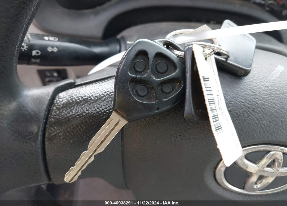 2013 TOYOTA COROLLA L VIN: 2T1BU4EE1DC938092