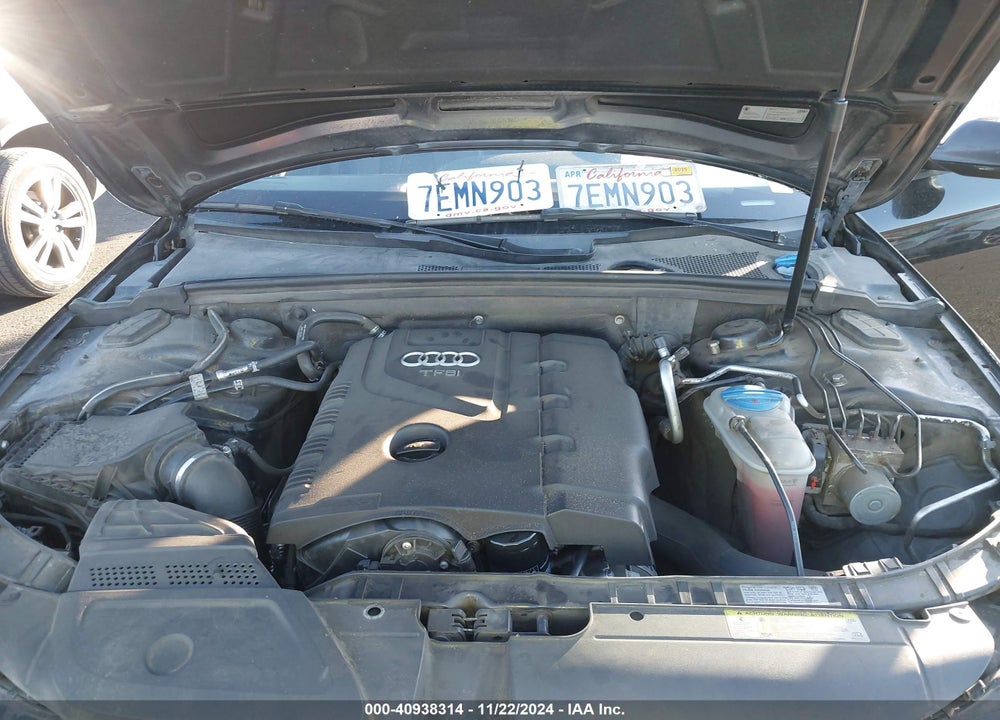 2014 AUDI A4 2.0T PREMIUM VIN: WAUAFAFL2EN033941