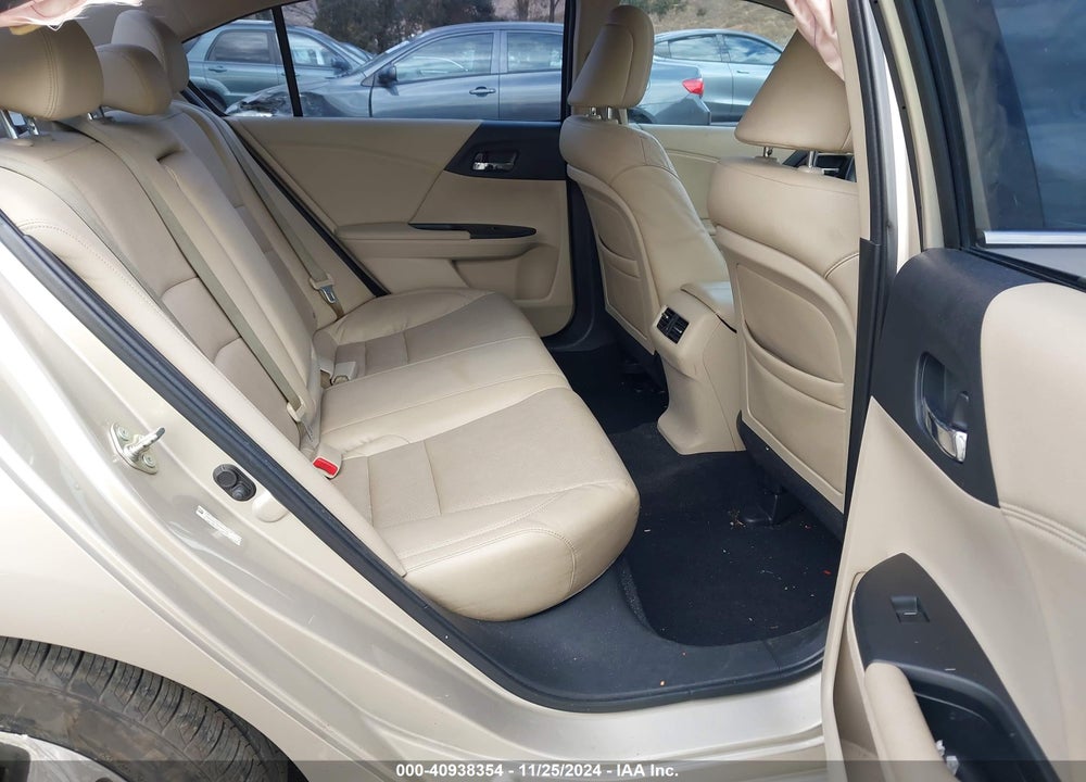 2014 HONDA ACCORD HYBRID TOURING VIN: 1HGCR6F75EA007197