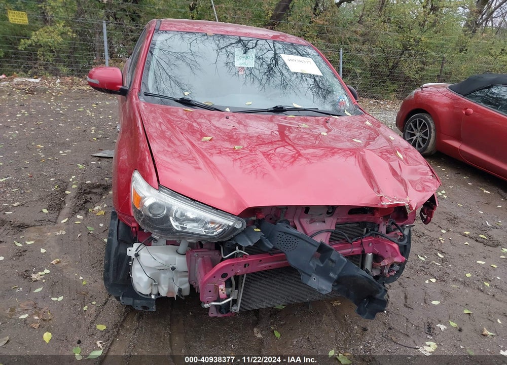 2018 MITSUBISHI OUTLANDER SPORT 2.0 ES VIN: JA4AP3AUXJU018951