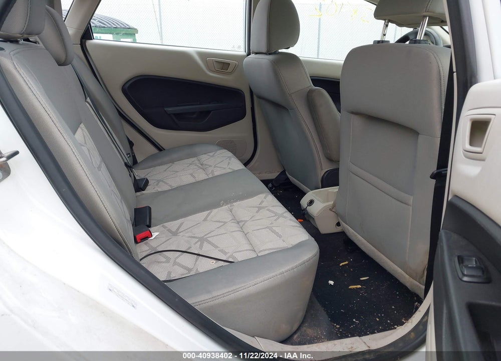 2013 FORD FIESTA SE VIN: 3FADP4BJ6DM220570