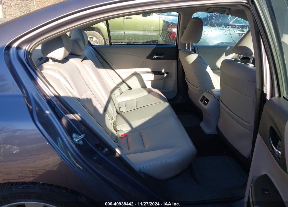2015 HONDA ACCORD EX-L VIN: 1HGCR2F89FA276175
