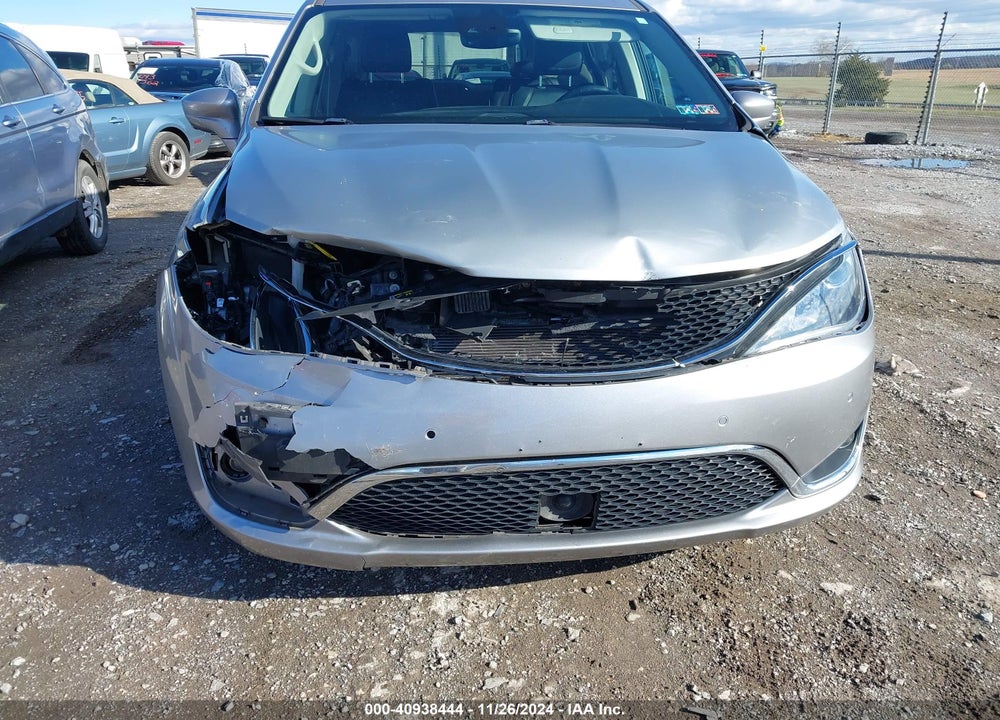 2017 CHRYSLER PACIFICA TOURING L PLUS VIN: 2C4RC1EG2HR564809
