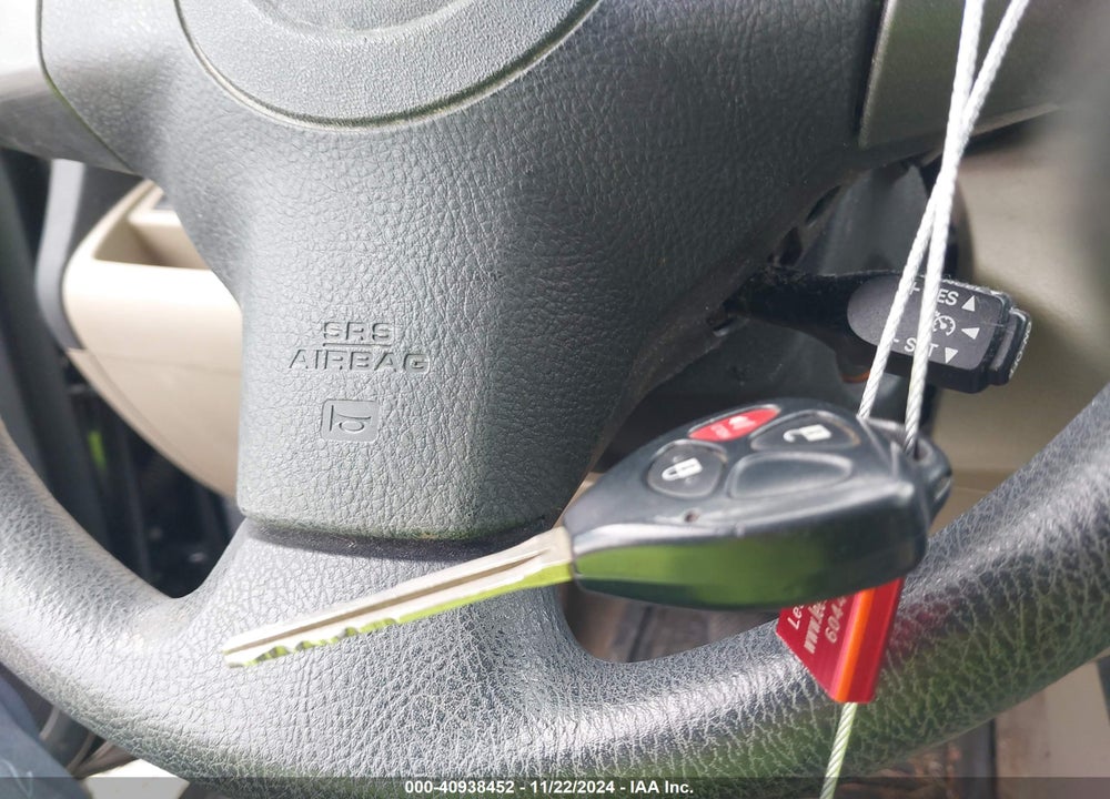 2011 TOYOTA RAV4 VIN: 2T3KF4DV0BW062453