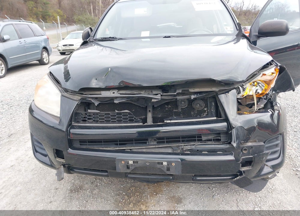 2011 TOYOTA RAV4 VIN: 2T3KF4DV0BW062453