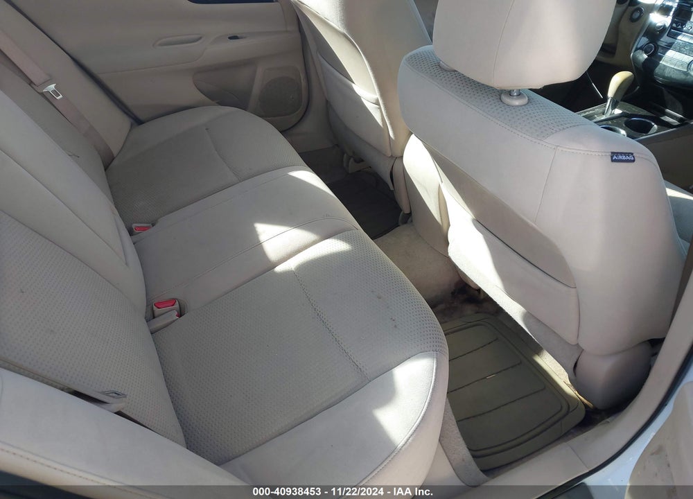 2014 NISSAN ALTIMA 2.5 S VIN: 1N4AL3AP4EN212022