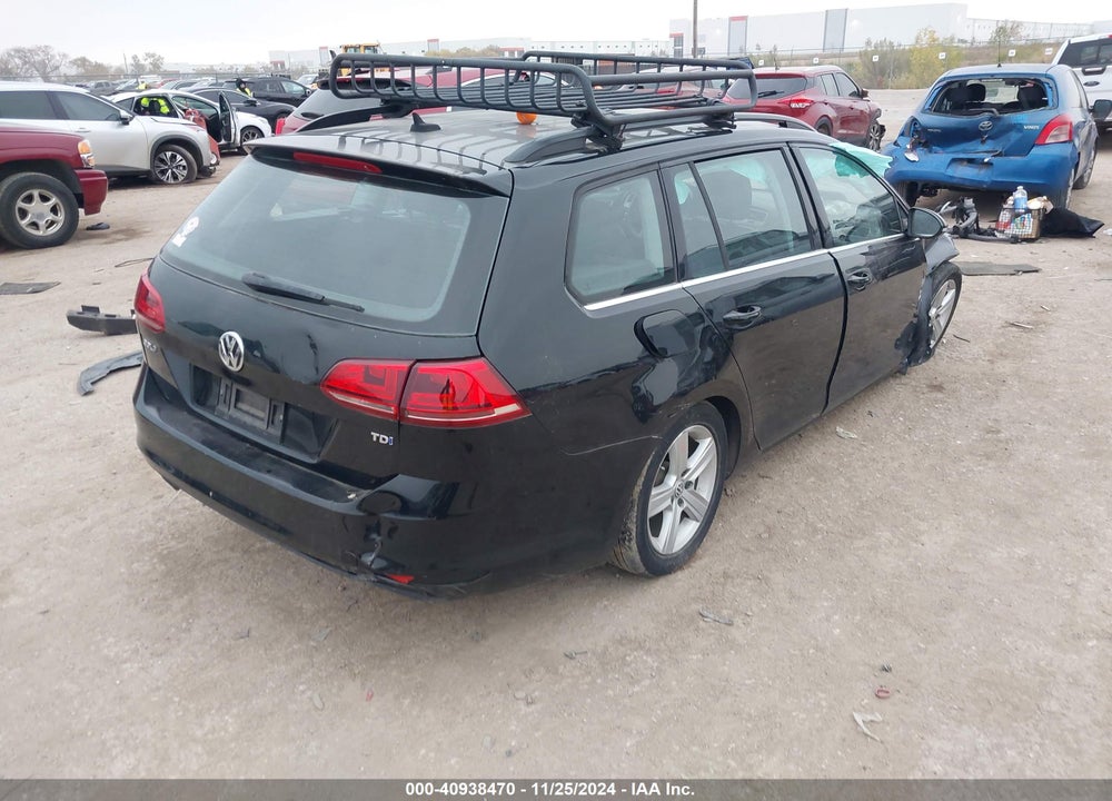 2015 VOLKSWAGEN GOLF SPORTWAGEN VIN: 3VWFA7AU5FM507013