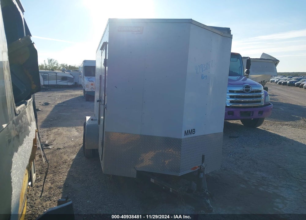 2021 COMMANDER TRAILER VIN: 4YMBC1222MT017484