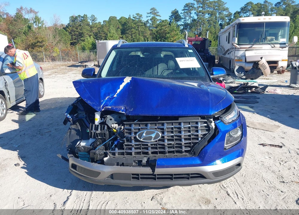 2024 HYUNDAI VENUE LIMITED VIN: KMHRC8A39RU306931