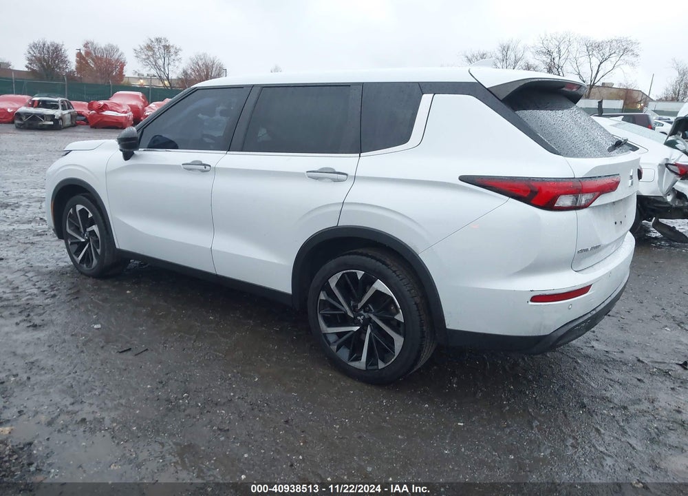 2022 MITSUBISHI OUTLANDER ES 2.5 VIN: JA4J4TA83NZ007701