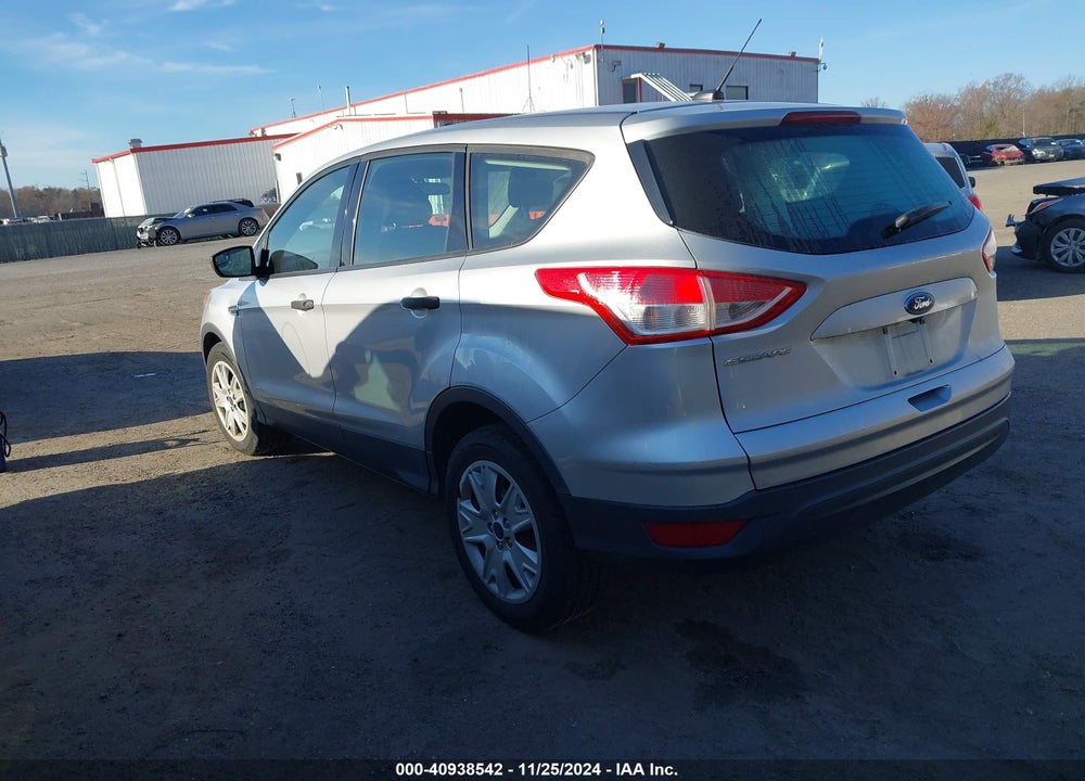 2016 FORD ESCAPE S VIN: 1FMCU0F70GUB90094