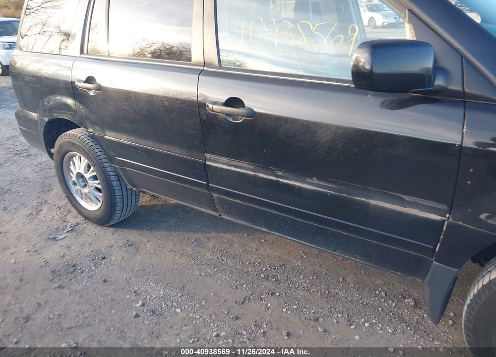 2005 HONDA PILOT EX-L VIN: 2HKYF18545H520588