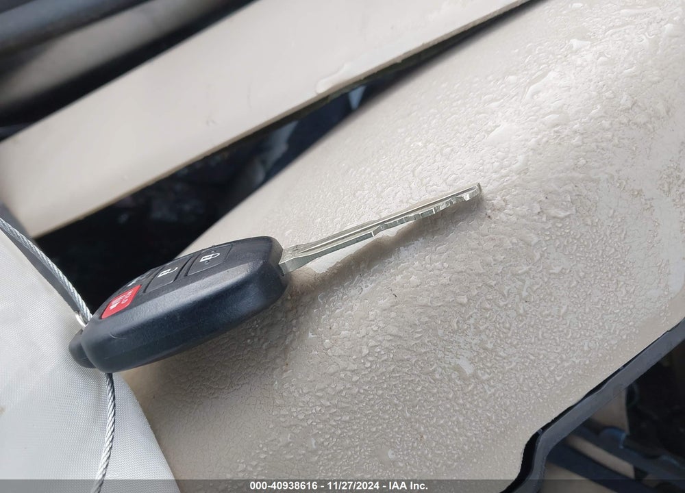 2012 TOYOTA CAMRY XLE VIN: 4T1BF1FK0CU603612