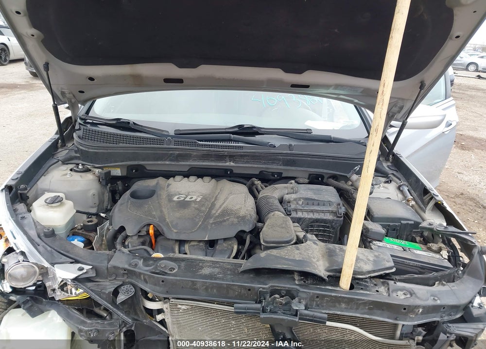 2011 HYUNDAI SONATA SE VIN: 5NPEC4AC8BH101029
