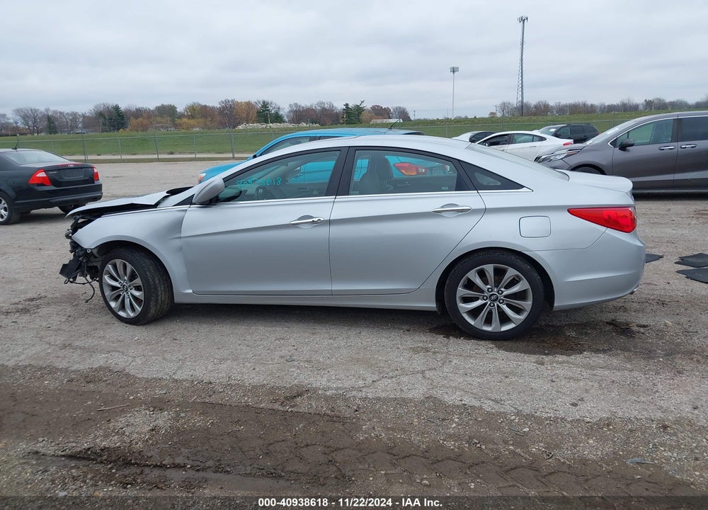 2011 HYUNDAI SONATA SE VIN: 5NPEC4AC8BH101029