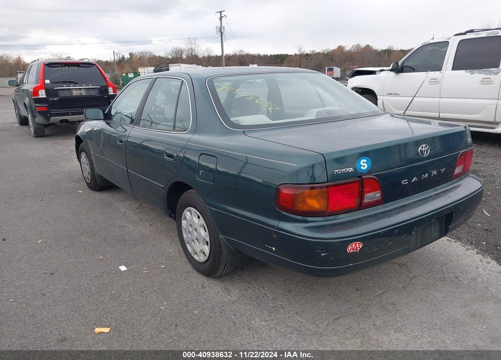1996 TOYOTA CAMRY DX/LE/XLE VIN: 4T1BG12K2TU933481