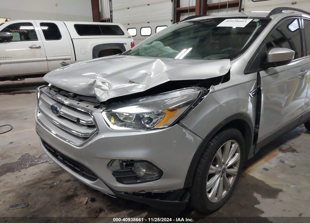 2019 FORD ESCAPE SEL VIN: 1FMCU9HD5KUA15937