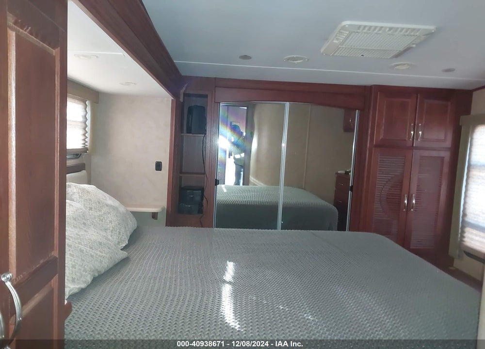 2011 CARRIAGE OTHER VIN: 16F62E4R9B1A11847