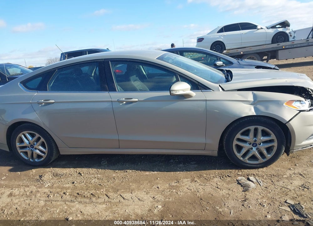 2015 FORD FUSION SE VIN: 3FA6P0H78FR180589