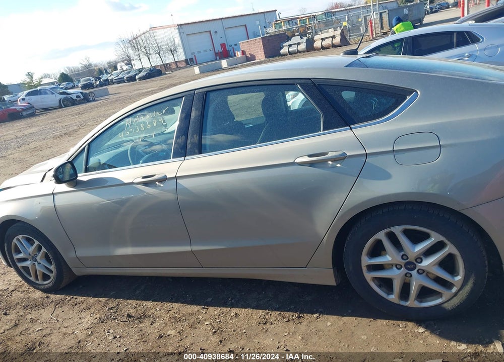 2015 FORD FUSION SE VIN: 3FA6P0H78FR180589