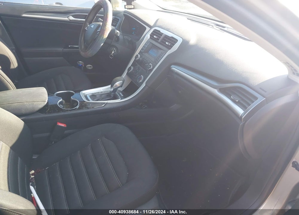 2015 FORD FUSION SE VIN: 3FA6P0H78FR180589