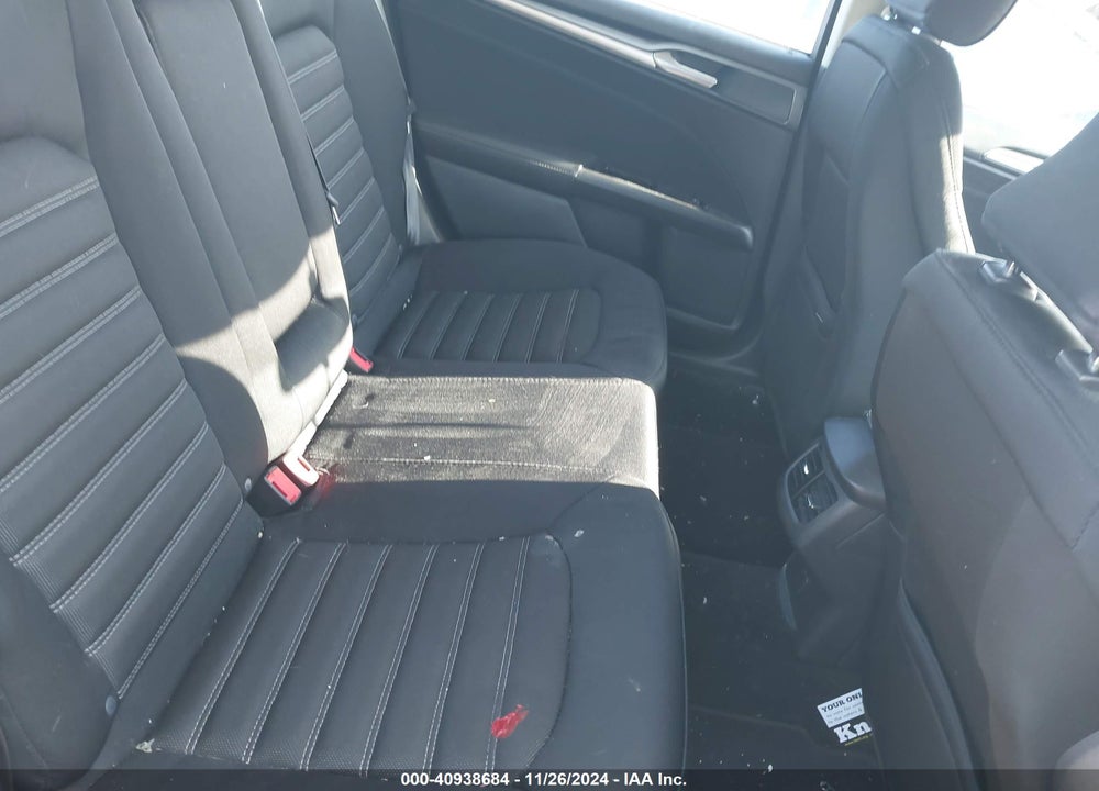2015 FORD FUSION SE VIN: 3FA6P0H78FR180589