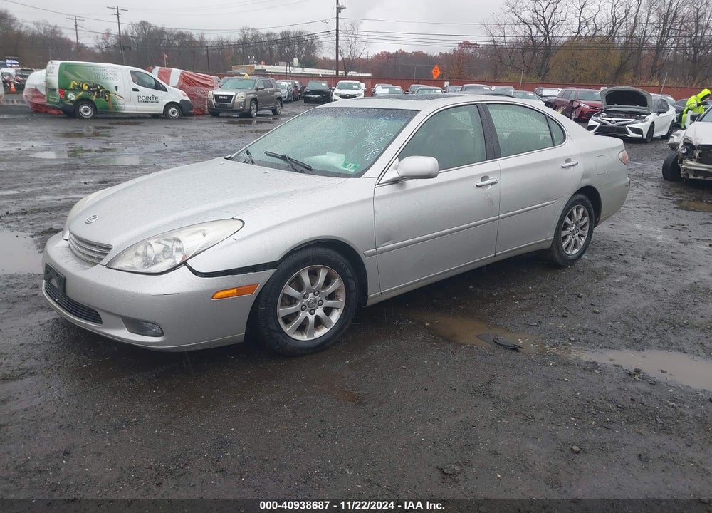 2002 LEXUS ES 300 VIN: JTHBF30G420039553