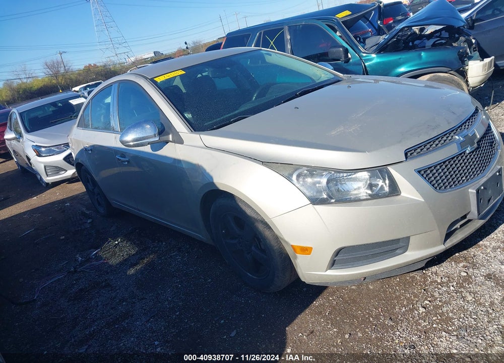 2014 CHEVROLET CRUZE 1LT AUTO VIN: 1G1PC5SB8E7176089