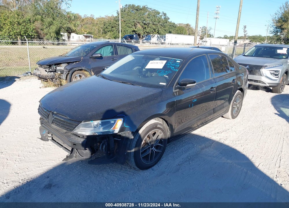 2014 VOLKSWAGEN JETTA 1.8T SE VIN: 3VWD17AJ1EM402951