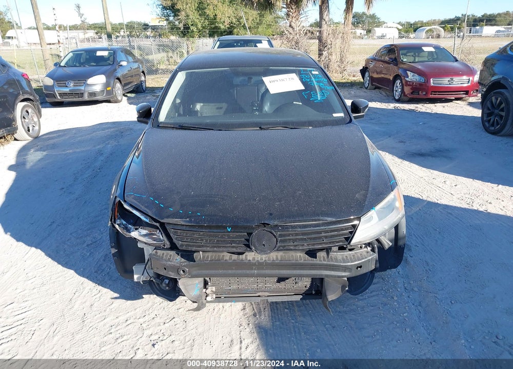 2014 VOLKSWAGEN JETTA 1.8T SE VIN: 3VWD17AJ1EM402951