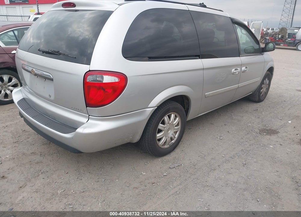 2005 CHRYSLER TOWN & COUNTRY TOURING VIN: 2C4GP54L65R596837