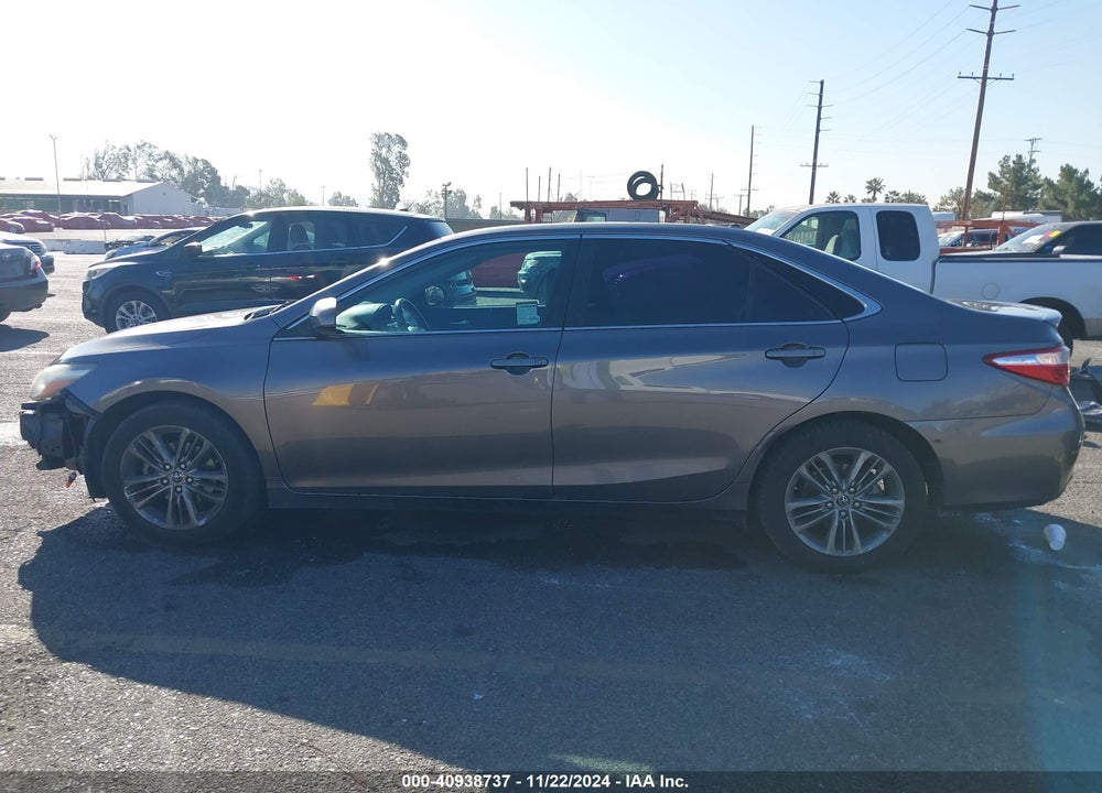 2015 TOYOTA CAMRY SE VIN: 4T1BF1FK3FU065105