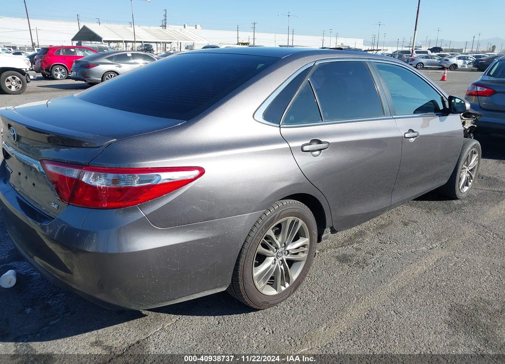2015 TOYOTA CAMRY SE VIN: 4T1BF1FK3FU065105