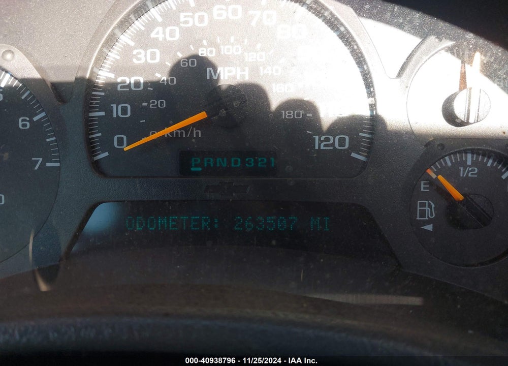 2002 CHEVROLET TRAILBLAZER LT VIN: 1GNDS13S922510215