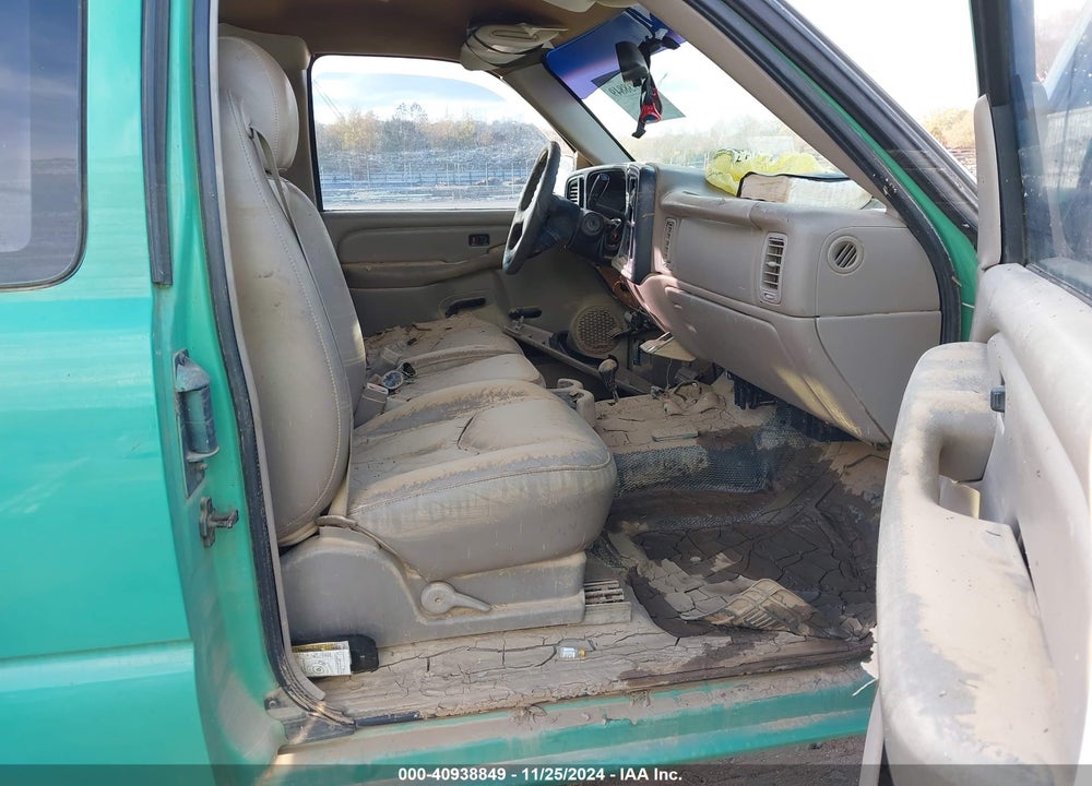 2003 CHEVROLET SILVERADO K1500 VIN: 1GCEK19V53Z311279