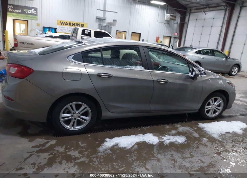 2017 CHEVROLET CRUZE LT AUTO VIN: 3G1BE5SM7HS556990