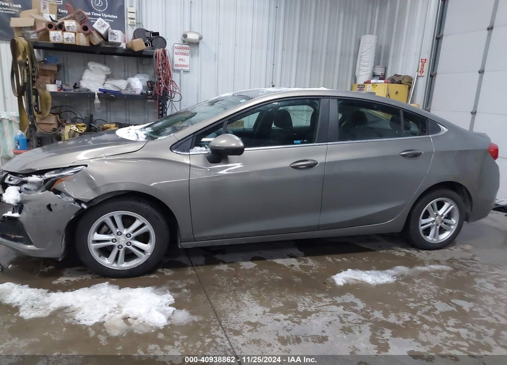 2017 CHEVROLET CRUZE LT AUTO VIN: 3G1BE5SM7HS556990