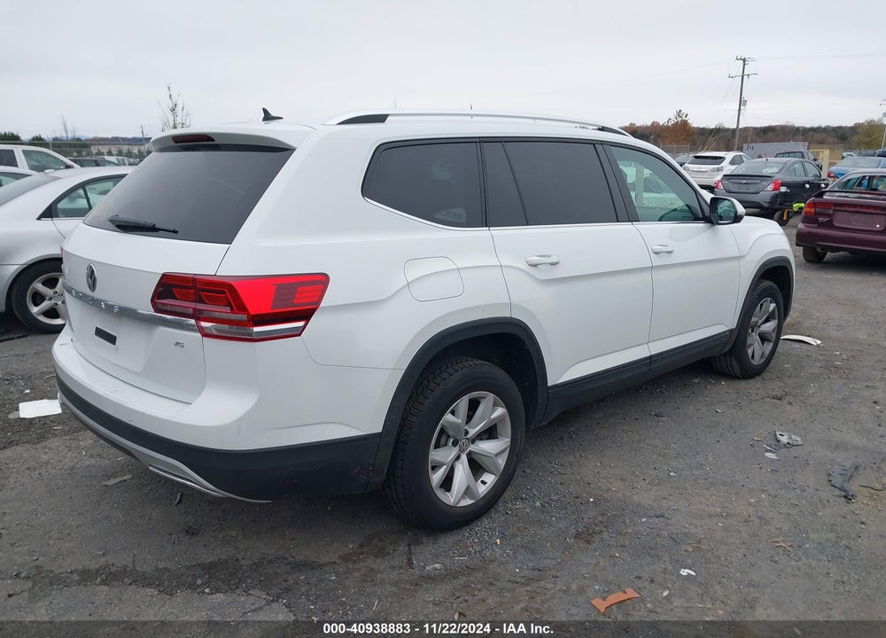 2018 VOLKSWAGEN ATLAS 3.6L V6 SE VIN: 1V2CR2CA5JC505047