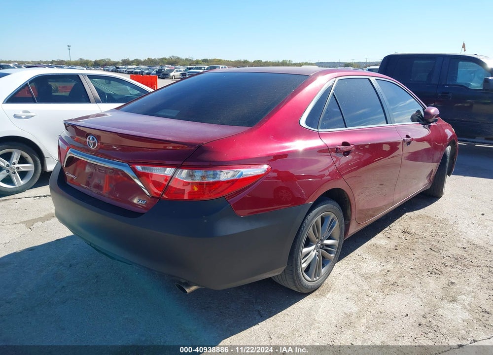 2015 TOYOTA CAMRY SE VIN: 4T1BF1FK0FU881656